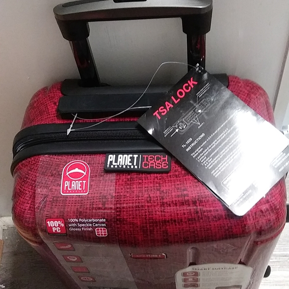 Planet Traveler USA Smart Tech Case Hardside Spinner Carry-on, Red, One Size - Picture 7 of 16